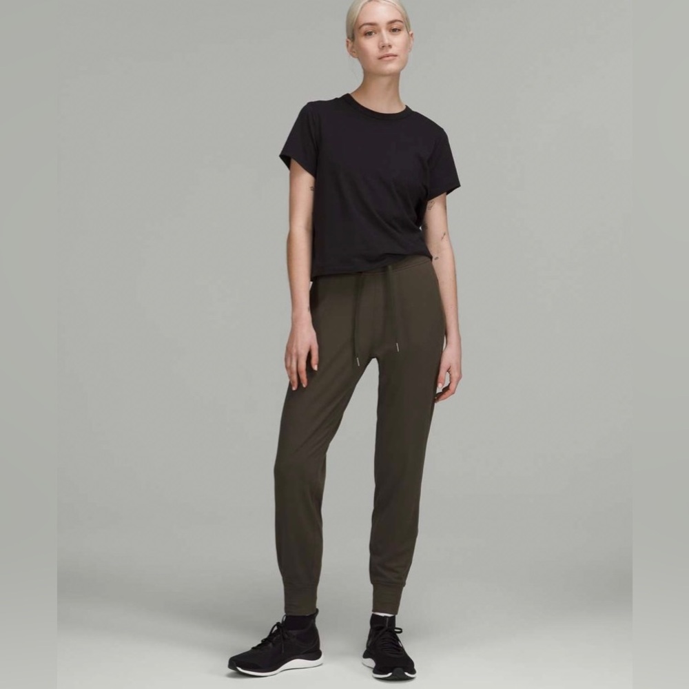 Lululemon Ready to Rulu High Rise Jogger in Dark Olive, Size 4